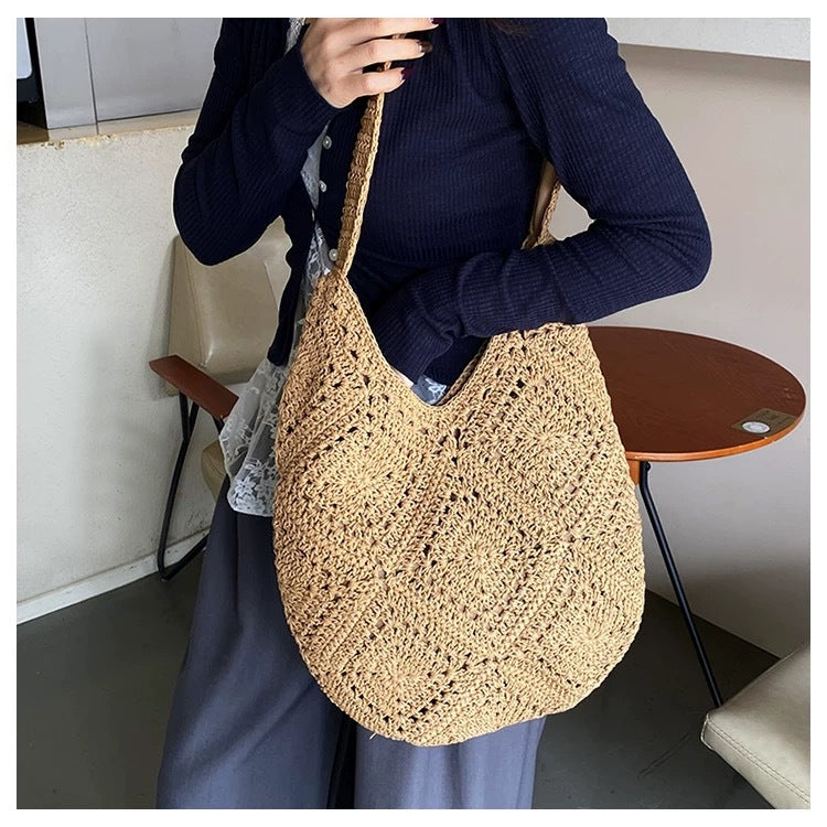 Hollowed-out flower woven bag