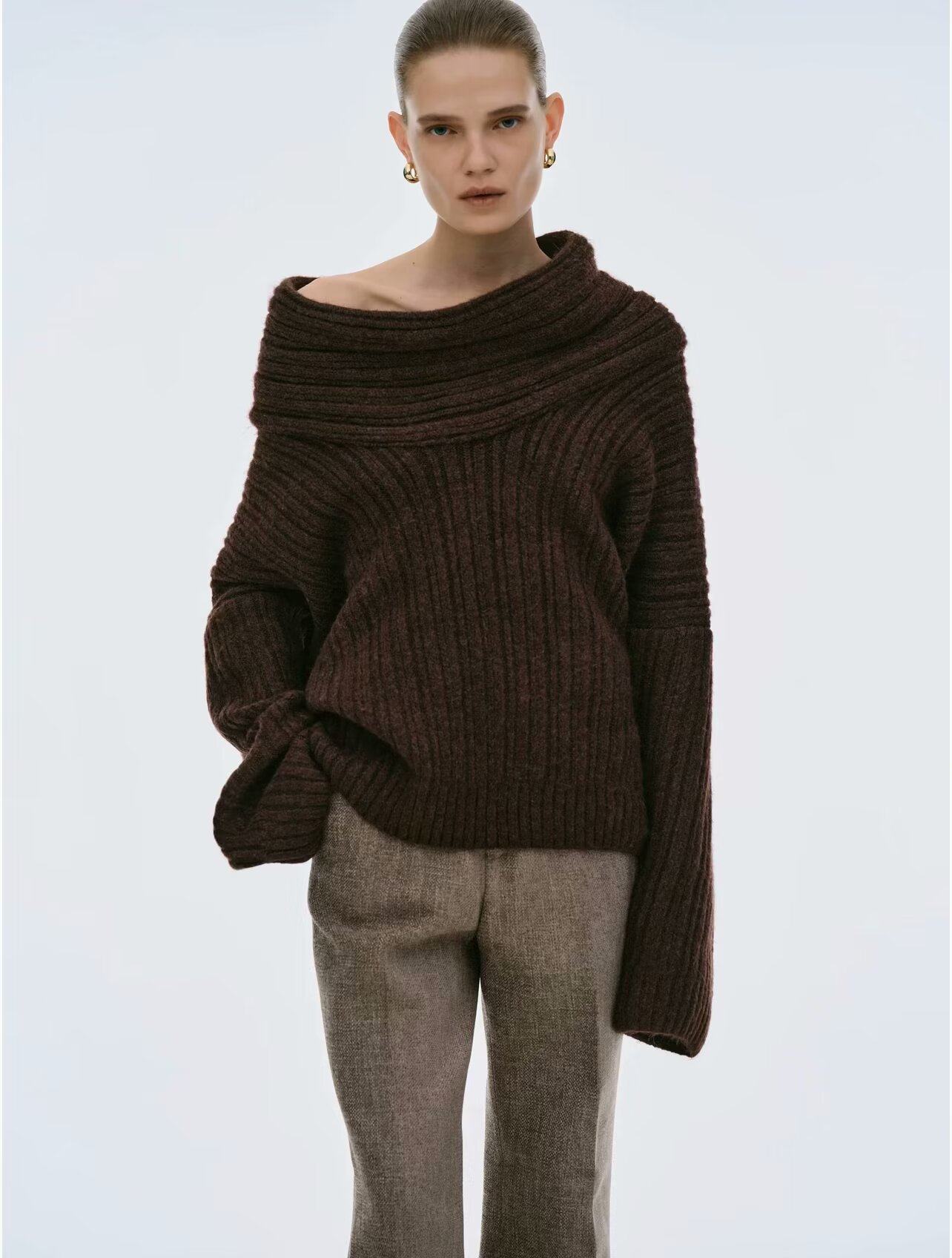 Knitted pullover sweater