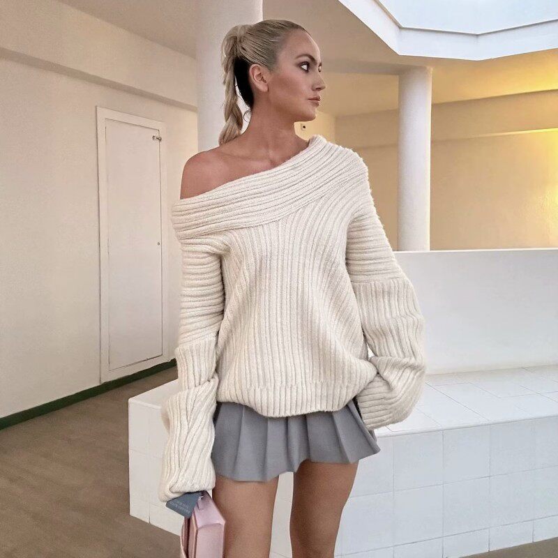 Knitted pullover sweater