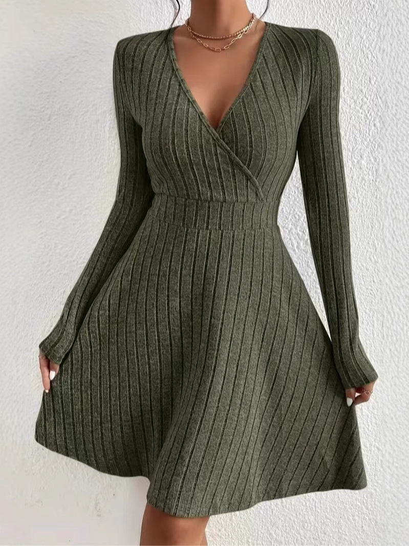 slim pleated skirt dress