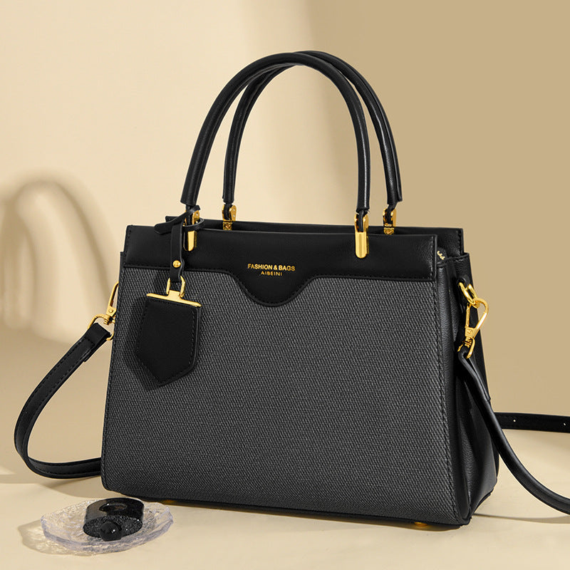 Handbags are versatile for women in autumn
