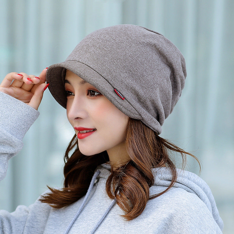 Casual Women's Pullover Hat with Short Brim