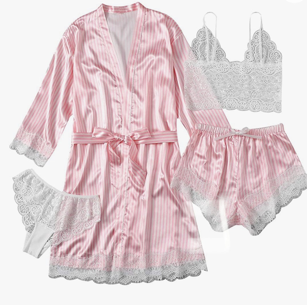 A 4-piece set of lace satin strappy pajamas