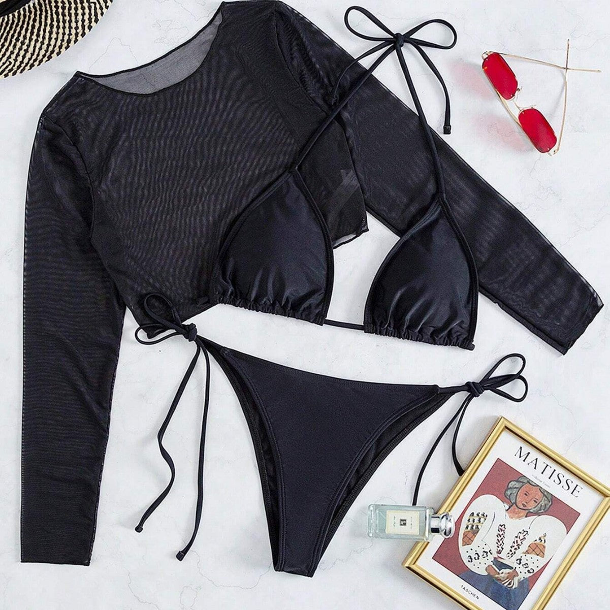 Solid-color three-piece bikini