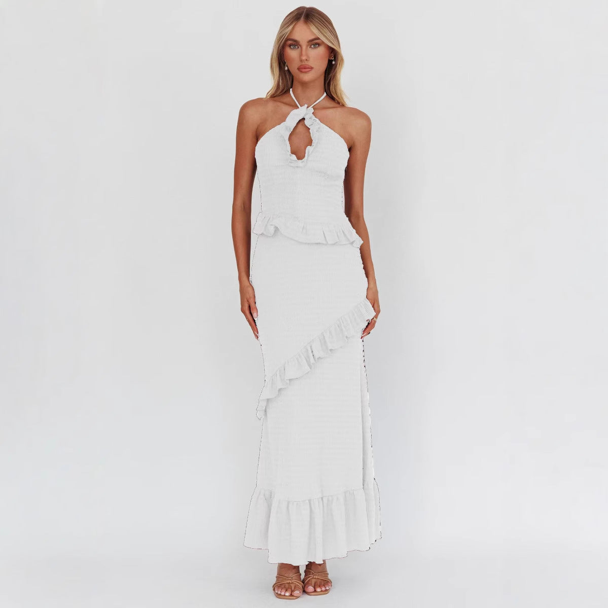 Deep V-neck long dress in dark style