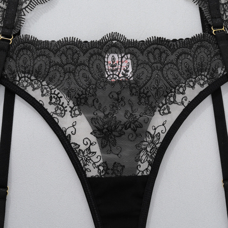 Lace and Vintage Garter Lingerie Ensemble Panty Details