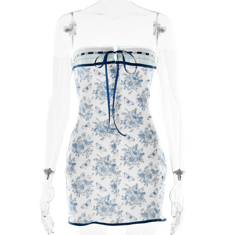 Printed dress, sexy hot girl, backless, strappy, pleated, and body-hugging dress