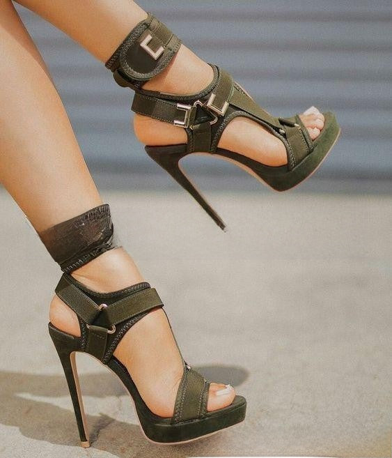 Sexy buckle high heel sandals