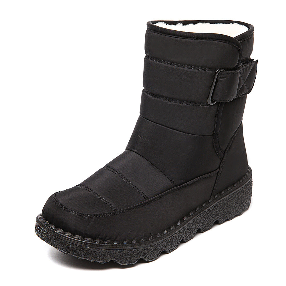 Snow boots with a high collar for women